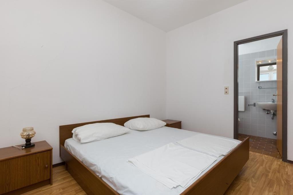ספלונרה Rooms Villa Basica חדר תמונה