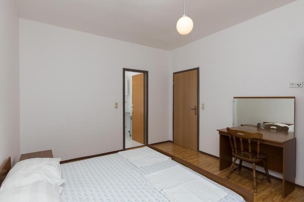 ספלונרה Rooms Villa Basica חדר תמונה