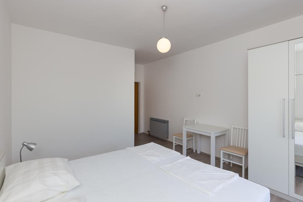 ספלונרה Rooms Villa Basica חדר תמונה